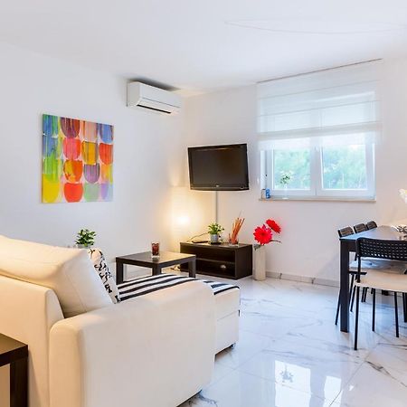 Jopo Apartment Медулин Екстериор снимка